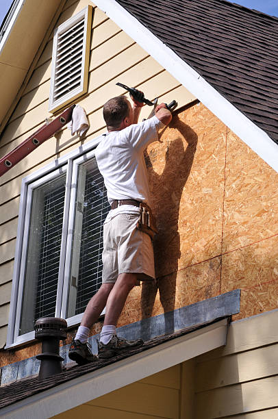 Best Siding Removal and Disposal  in Beverly Hills, TX